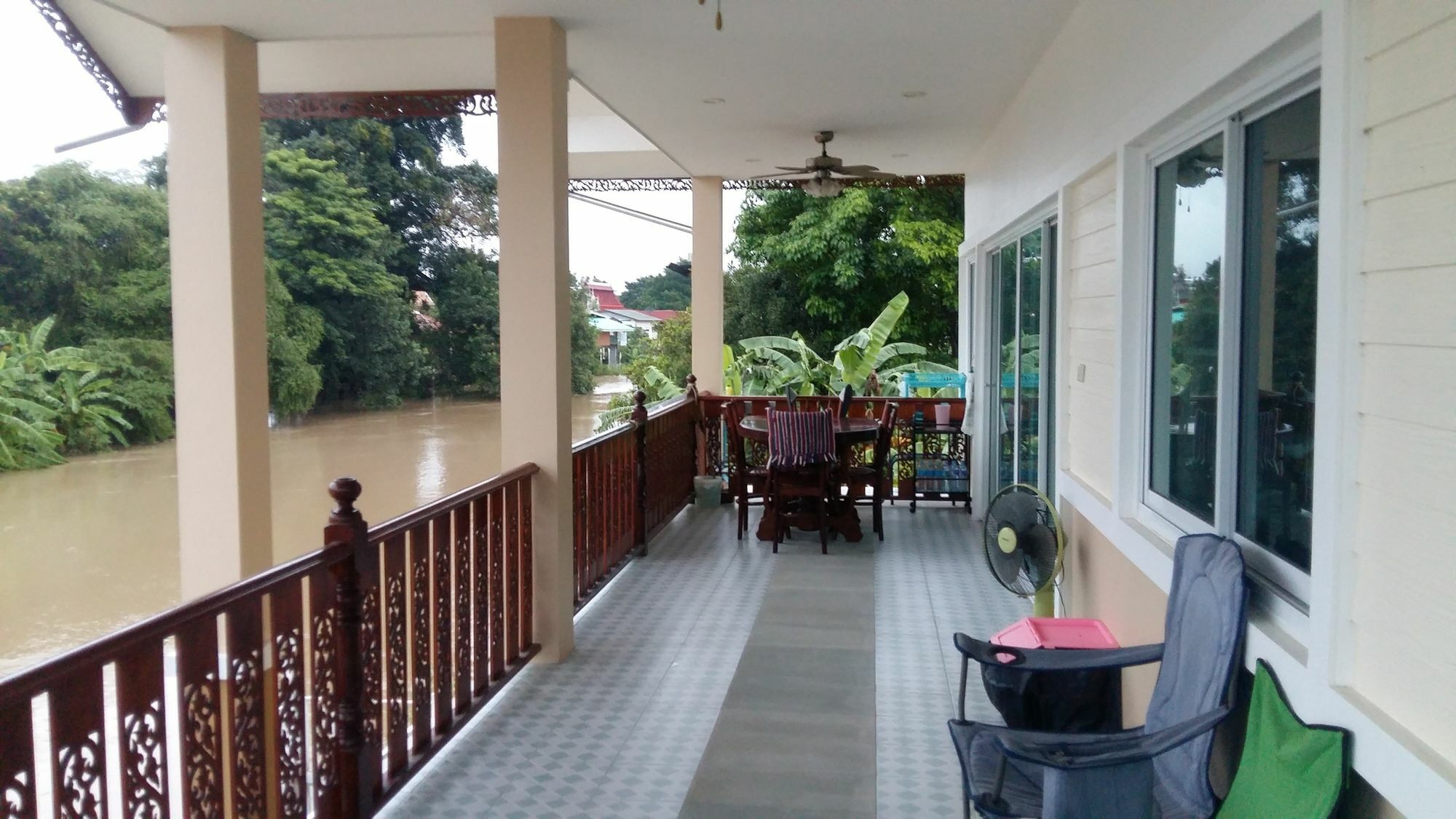 Khun Pra Chote Homestay & Guesthouse Аюттхая Екстер'єр фото